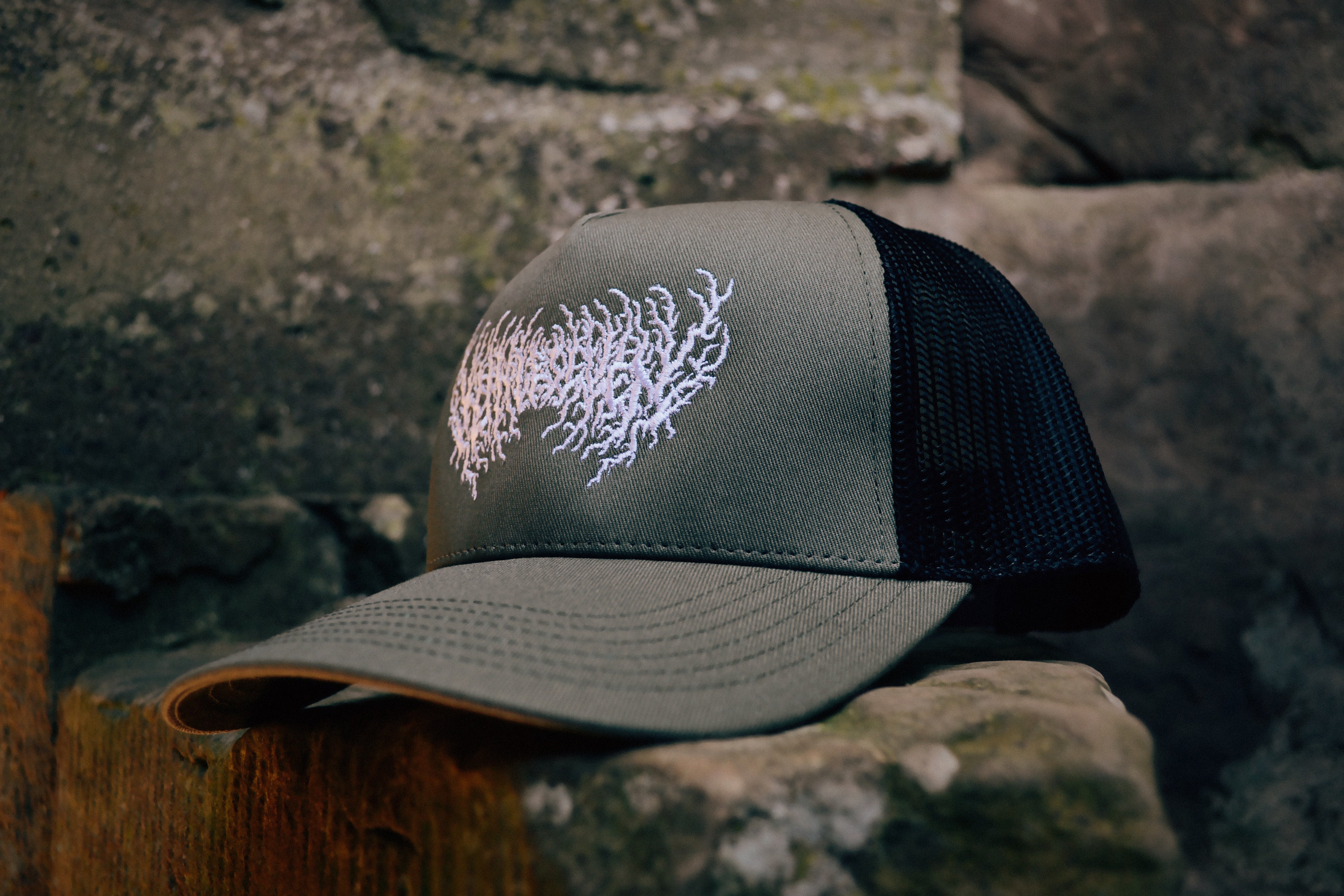 OLIVE DEATH SNAPBACK